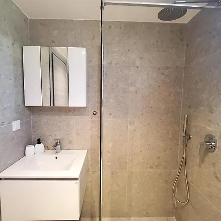 Drosia דירה לימנריה