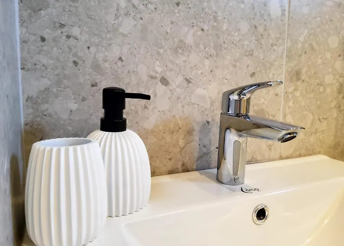 Drosia 利迈纳里亚